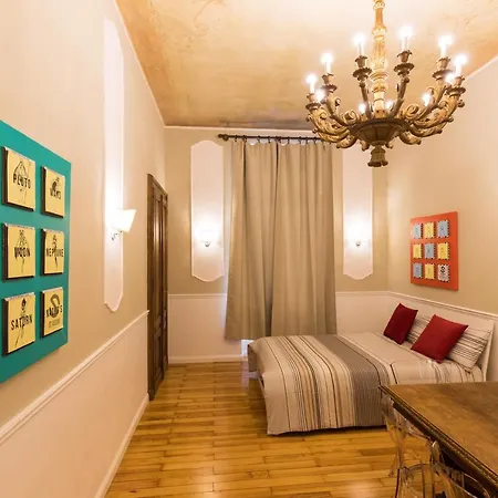 Into - 27 Apartment